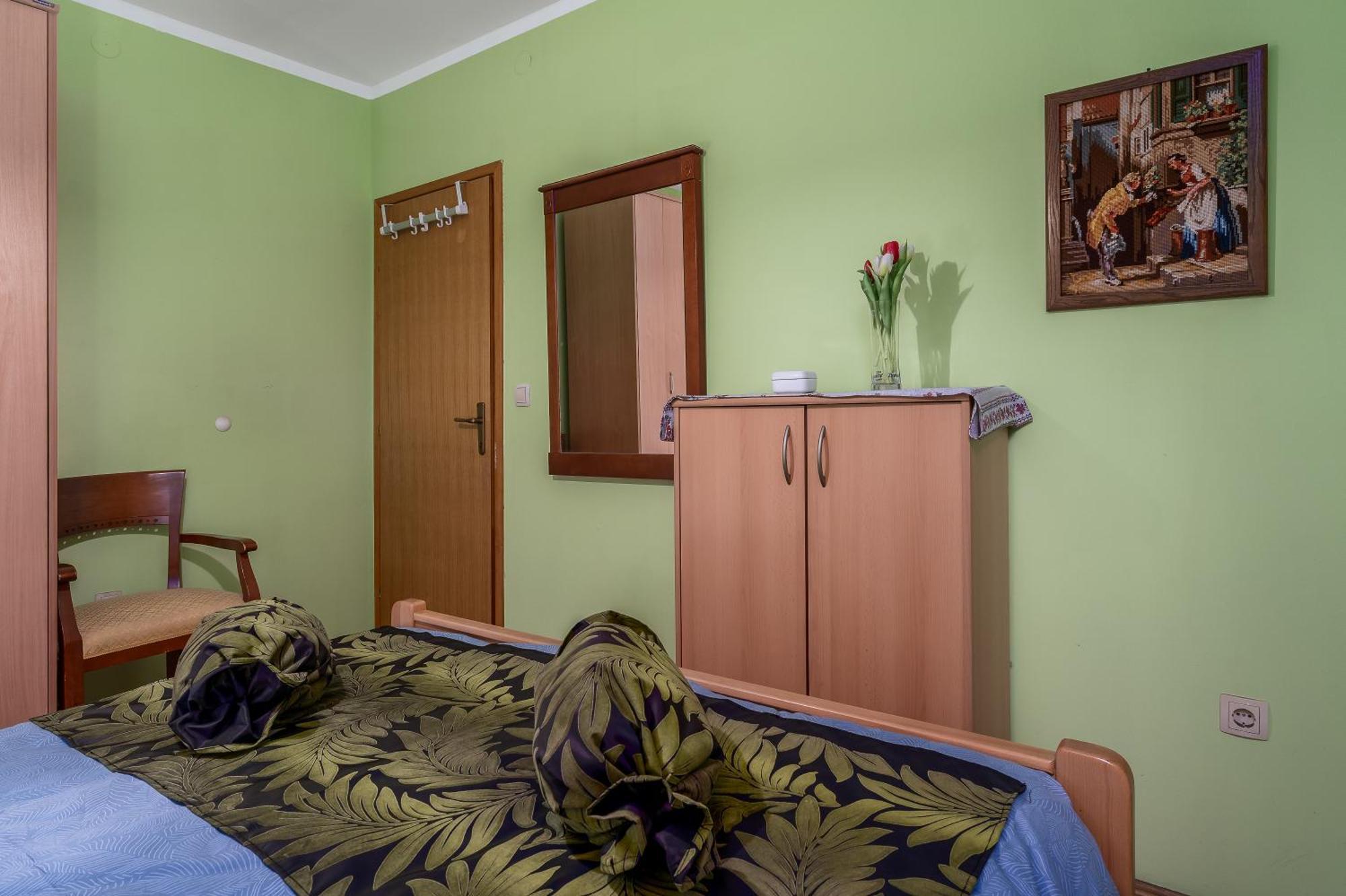 Cozy Apartment Lida Near Lake Bajer, Fuzine Bagian luar foto