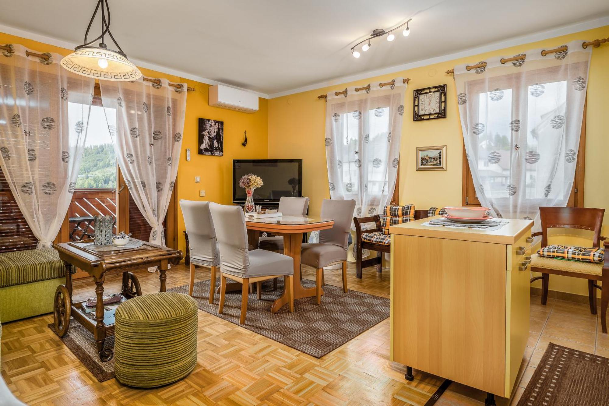 Cozy Apartment Lida Near Lake Bajer, Fuzine Bagian luar foto